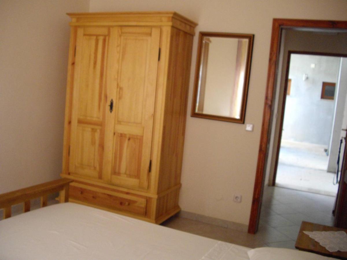 Apartments Marina Оміш Екстер'єр фото